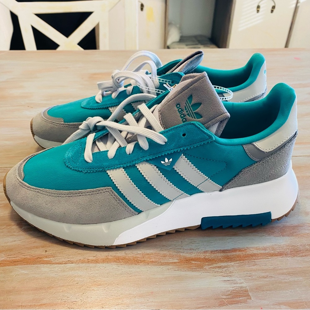 Adidas Retropy F2 brand new